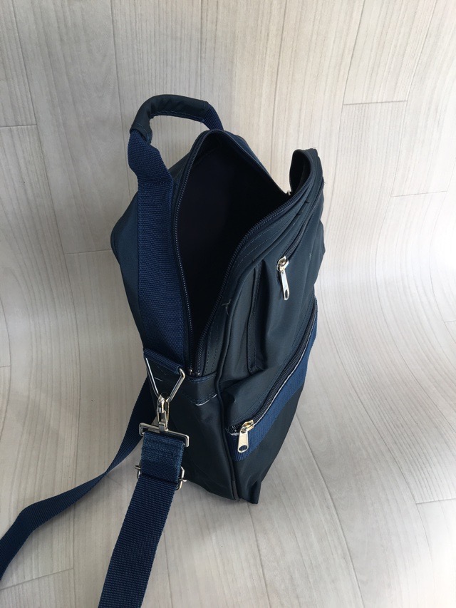 神奈川県　横浜隼人高校　バッグ　【0207449】