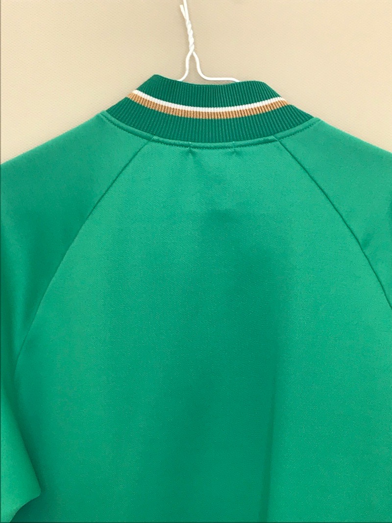 神奈川県　成瀬中学校　ジャージ上　【0304537】