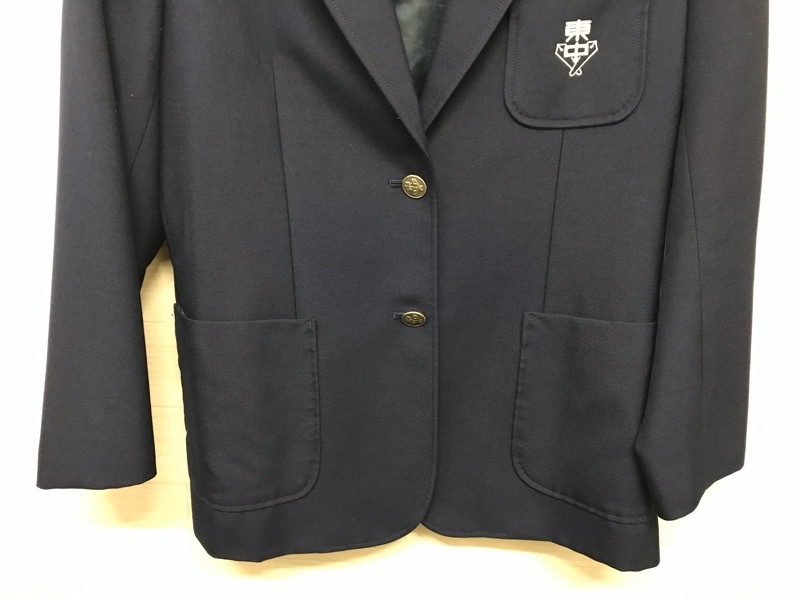 神奈川県　愛川東中学校　女子ブレザー　【0304642】