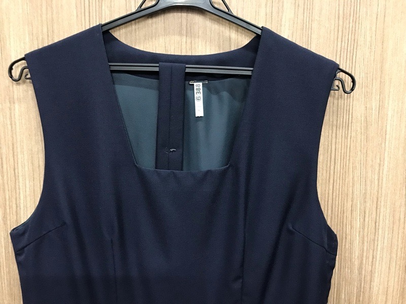 神奈川県　秦野市立鶴巻中学校　ジャンバースカート　【0206388】