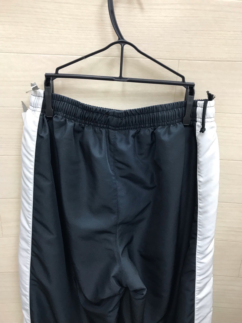 神奈川県　依知中学校　部活ウィンドブレーカー下　【0303508】