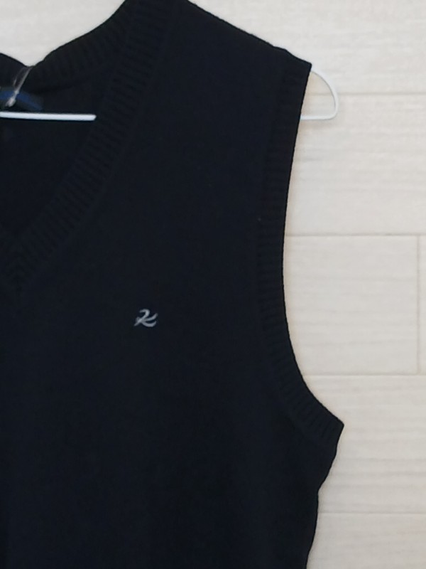 神奈川県　向上高校　ニットベスト　【0304917】