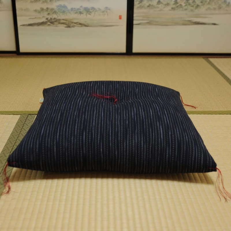 座布団 亀田縞 藍色(あい色) | 座布団 | | 京都 座布団屋 くつろぎ本舗