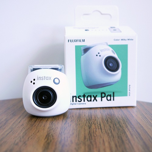 INSTAX Pal
