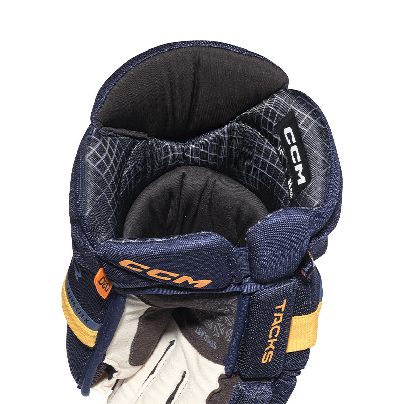 CCM グローブ タックス XR シニア アイスホッケー