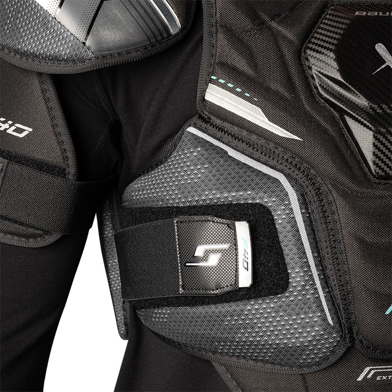 BAUER ショルダー S26 シュープリーム F40 シニア アイスホッケー