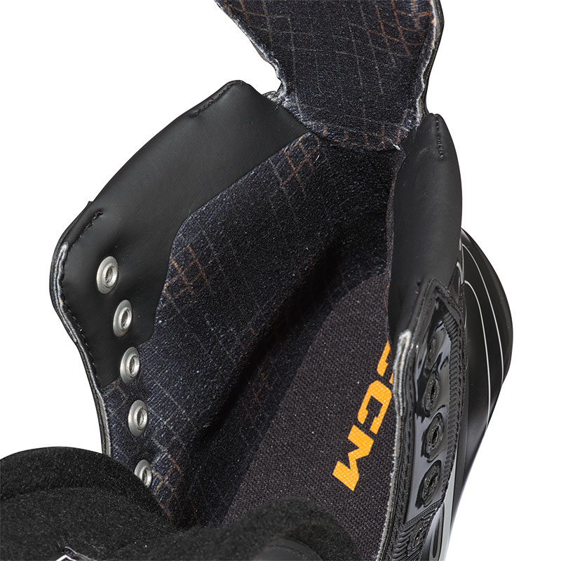 CCM スケート靴 タックス XR70 インター アイスホッケー