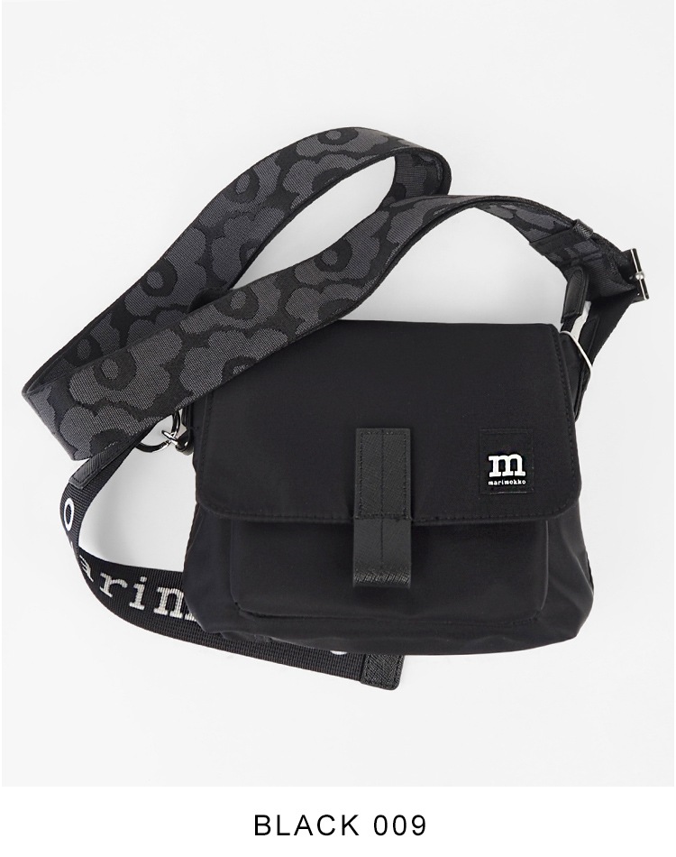 マリメッコ ショルダーバッグ ウニッコ ウニッコ柄 小さめ マリメッコ ショルダーバッグ ウニッコ ウニッコ柄 小さめ