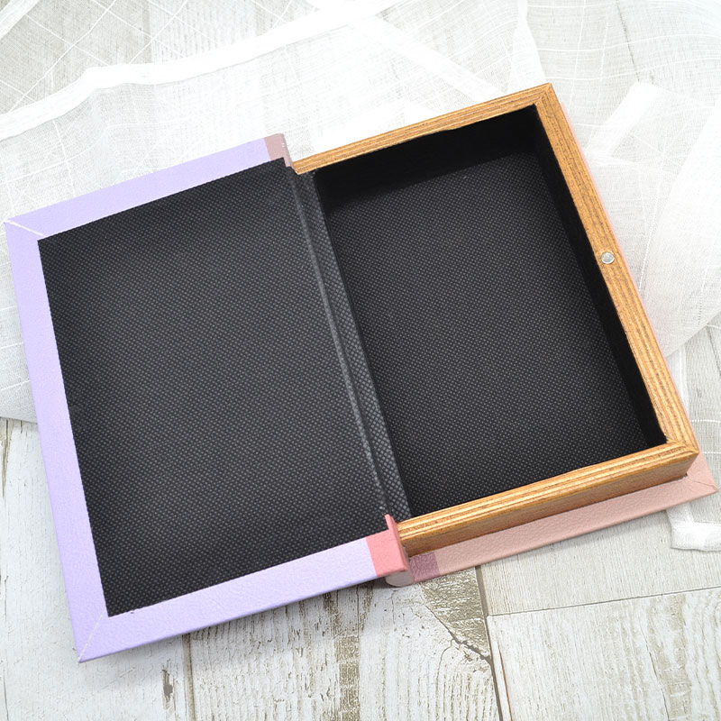 �ڤ��Ȥꤹ�ޤ���� �֥å��ܥå��� S������ ���ʤ��ߥ��꡼�� ����