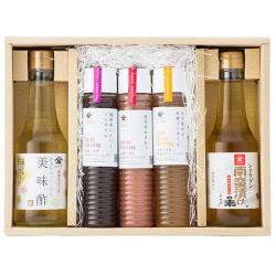 【送料無料】 ドレッシング調味料セット（あまおう・ゆず生姜・にんにく）+南蛮漬の素・美味酢　お歳暮　帰省暮