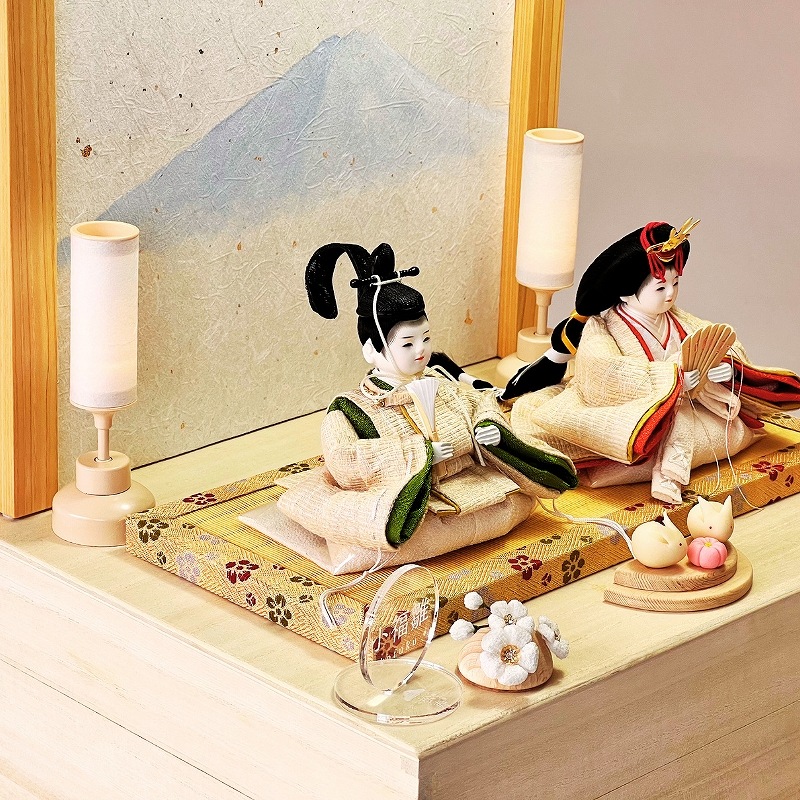 二寸<BR>小福雛飾り-富士づくしライト-