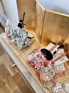 五寸<BR>おぼこ雛（にゃんびな）親王飾り