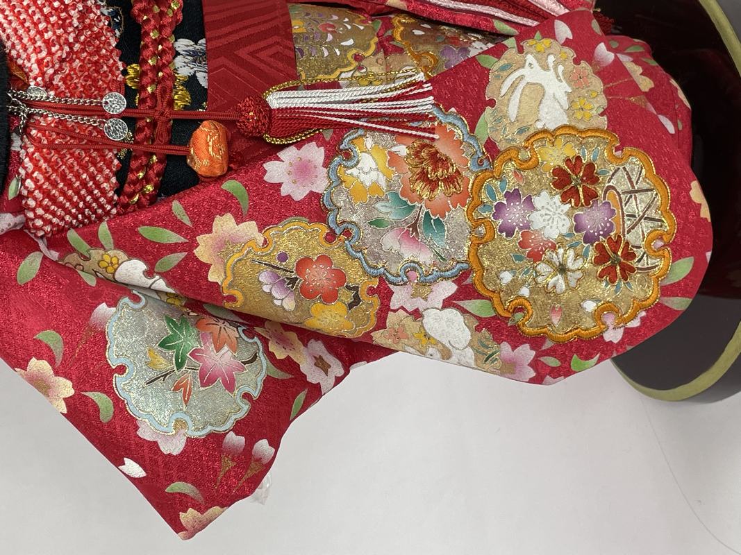 10号 金彩京刺繍　市松人形