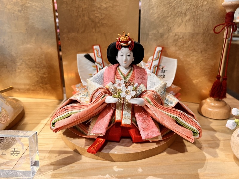 十一番<BR>袋帯親王飾り