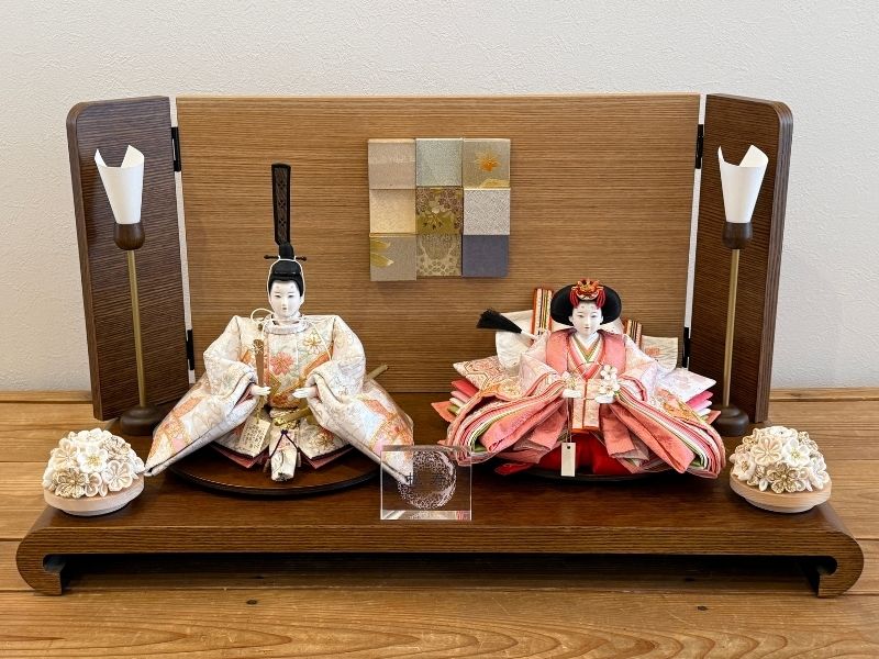 十一番<BR>金彩京刺繍親王飾り