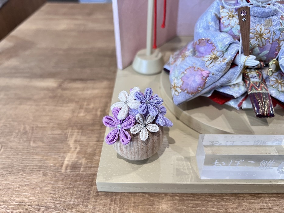 三寸<BR>おぼこ雛京刺繍飾り