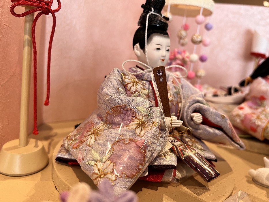 三寸<BR>おぼこ雛京刺繍飾り