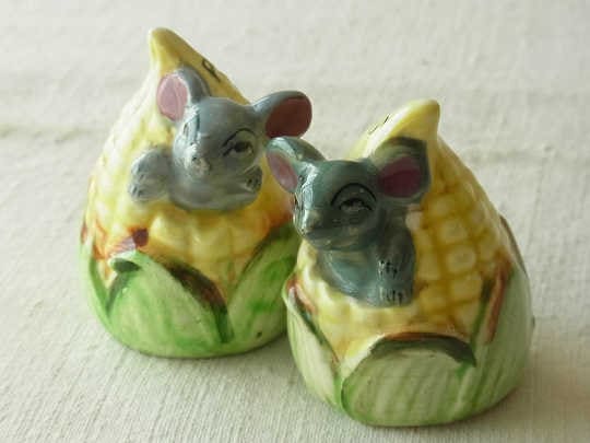 �ȥ���������βȤ˽���ͥ��ߤ����ƫ��Υ���ȡ��ڥåѡ����졡1950ǯ�塡gk-267