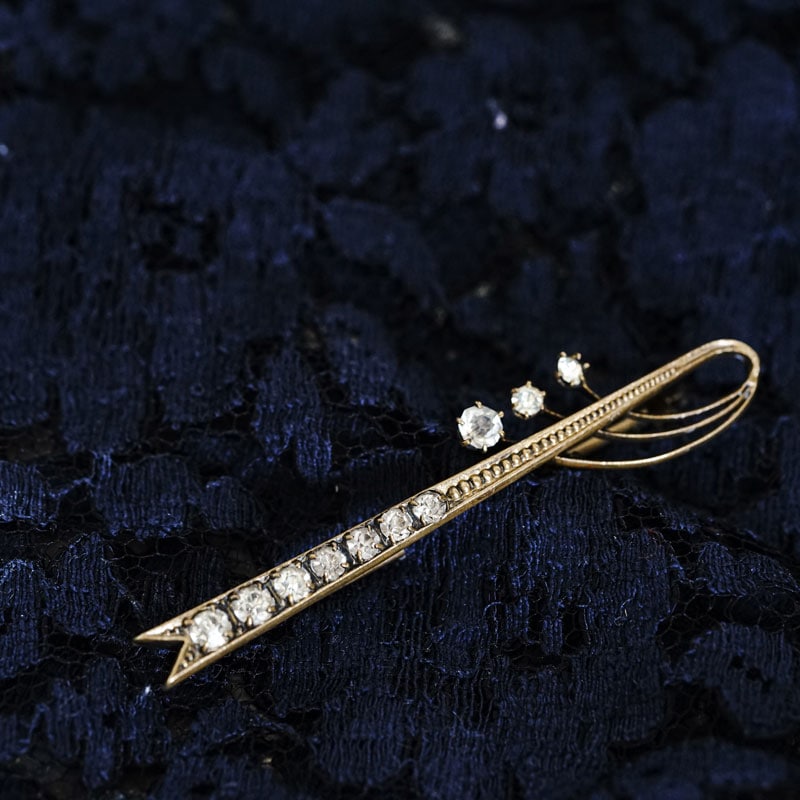 ���ɥ�ǥ�����ο�﫤˥ڡ����ȥ��饹�Υ֥�����L6.4cm 1900ǯ�� ga-940