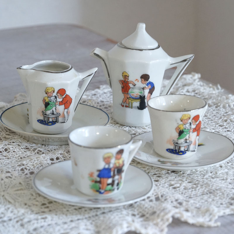 Dînettes françaises フランス陶器おままごとデイネット本2冊 Dînettes françaises フランス陶器おままごとデイネット本2冊