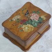 �⥷����̤��鯤�Ļ�Υϥ�ɥڥ���Ȥ����������奨�꡼�ܥå���W21��D16��H9cm��ga-998