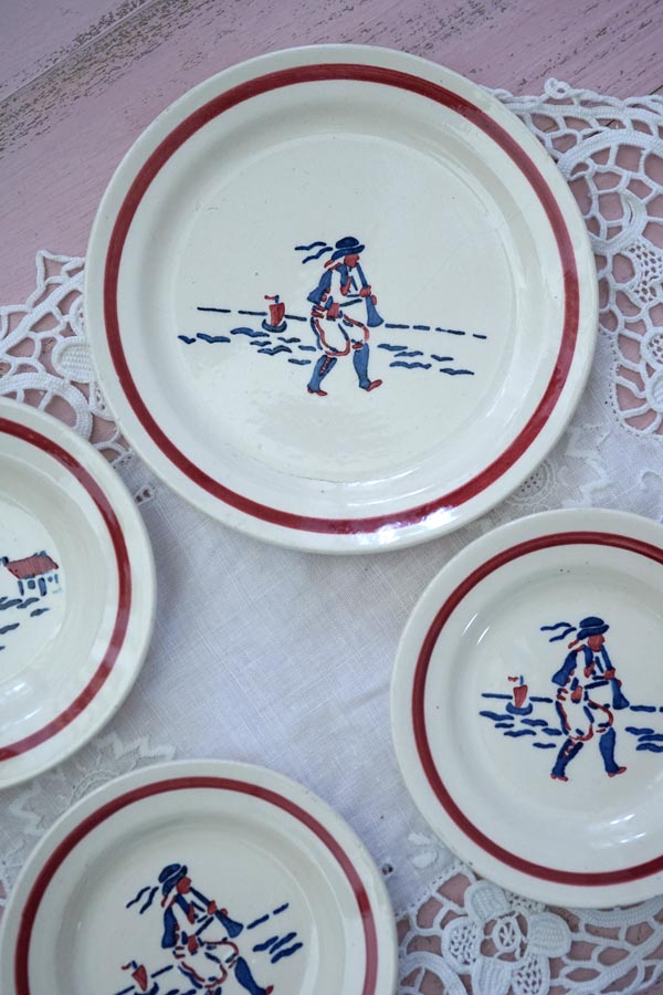 ステンシルの素晴らしいディネットおままごとのお皿4枚セットgc-1503の