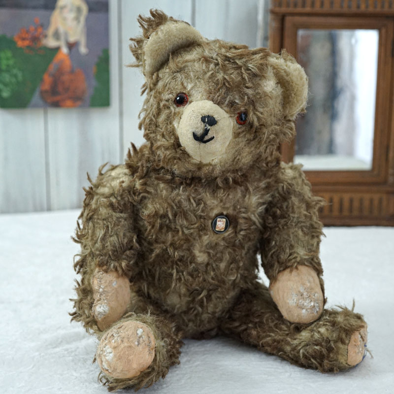 グリスリー・シュピールヴァーレン社の1950年代のベア 40cm gt