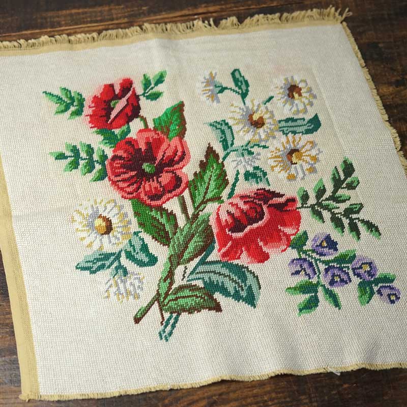アンティーク　花柄刺繍 大判 テーブルクロス　167×118 花柄刺繍テーブルクロス 各6セット - メルカリ