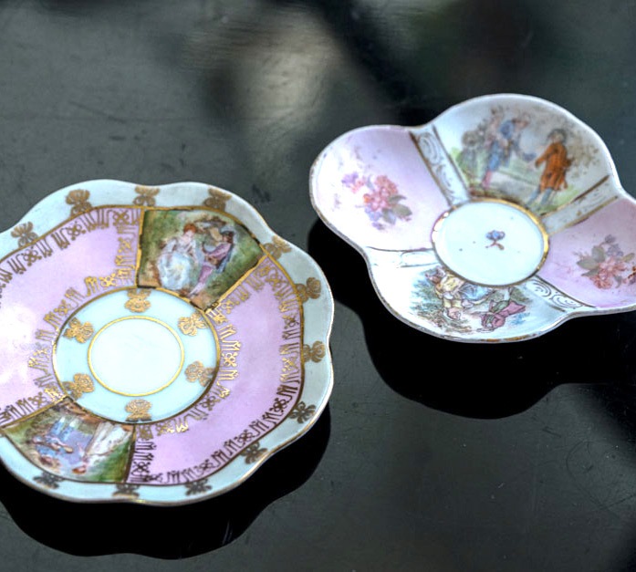 チェコ製・絵皿・4枚セット・アンティーク品 チェコ製・絵皿・4枚セット・アンティーク品