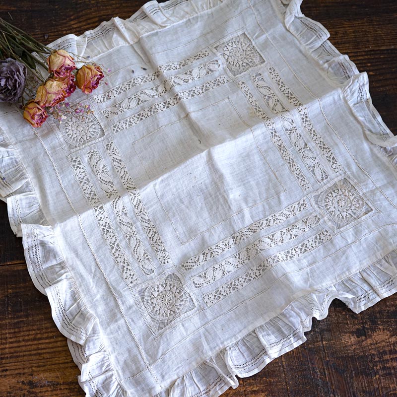 Ķ�䵻�������٤ʥۥ磻�ȥ���λɽ��Υ��å���󥫥С�54��54cm ge-1033