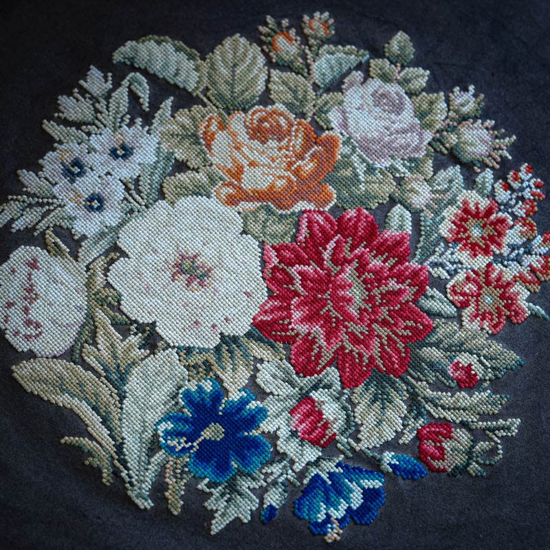 イギリスのフラワーブーケのニードルポイント刺繍ピース52×45cm ge