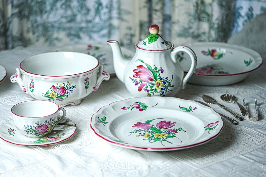 フランスのリュネビルK&Gの手描ボタニカルコーヒーポットW24×H20cm