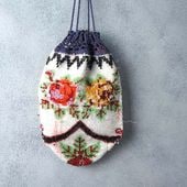 ハンガリー刺繍のポーチとクロッシュレースのドイリーセット gla-1747