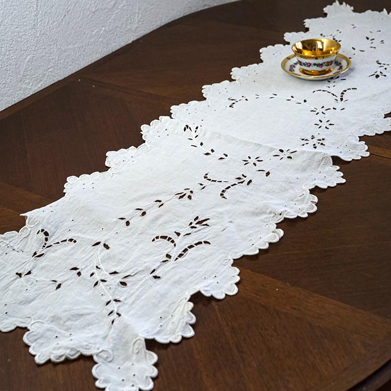 フランスアンティークカットワーク刺繍のテーブルランナーW40×124cm ge