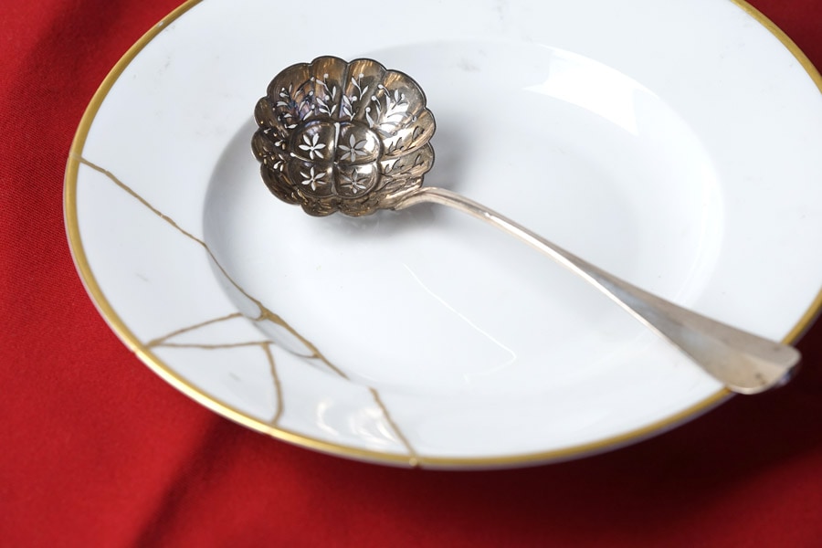 フランス製 大型シルバープレート・シフタースプーン（モノグラム入り