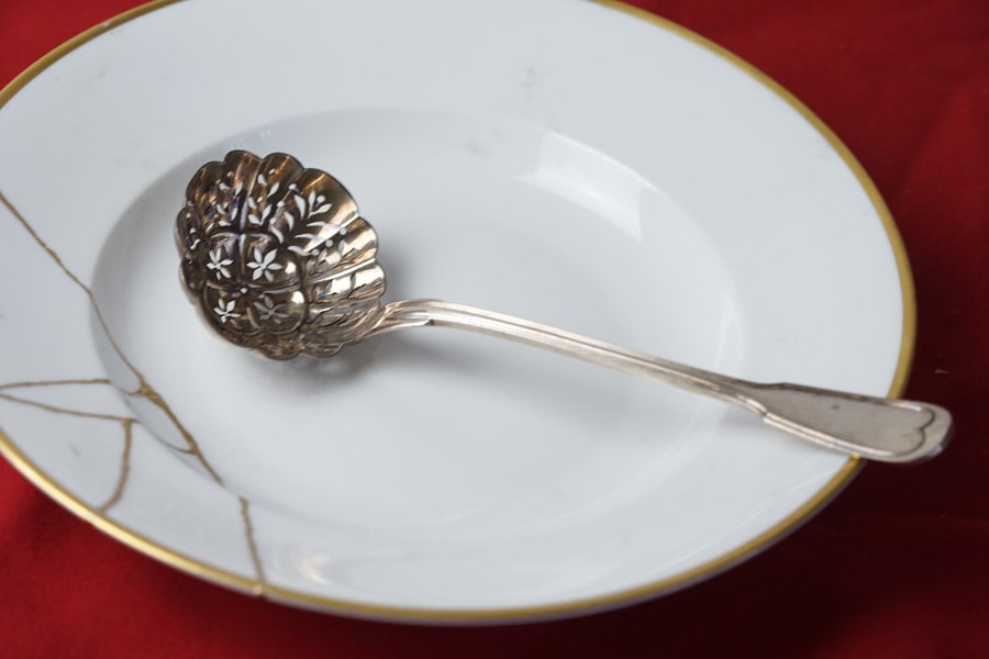 フランスの大きなシルバープレートピアス加工シフタースプーンgc-1902