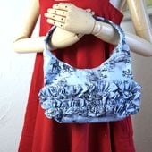 �ڴ����������ʡ�Molly Goddard �� BAGGU ����� Ruffle Shoulder Bag�ʥ֥롼���ȥ��ˡ�SF����Ź������̤���ѥ����դ� gb-344