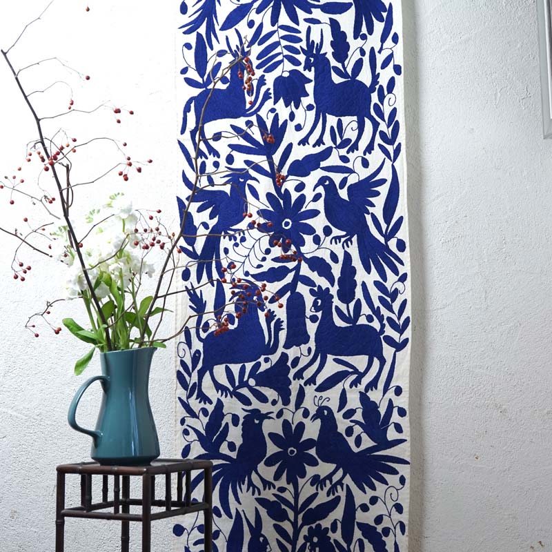 �ᥭ���������ȥ�²�Υƥʥ󥴻ɽ��Υơ��֥���ʡ����֤ο���ưʪ����44��190cm ge-1169