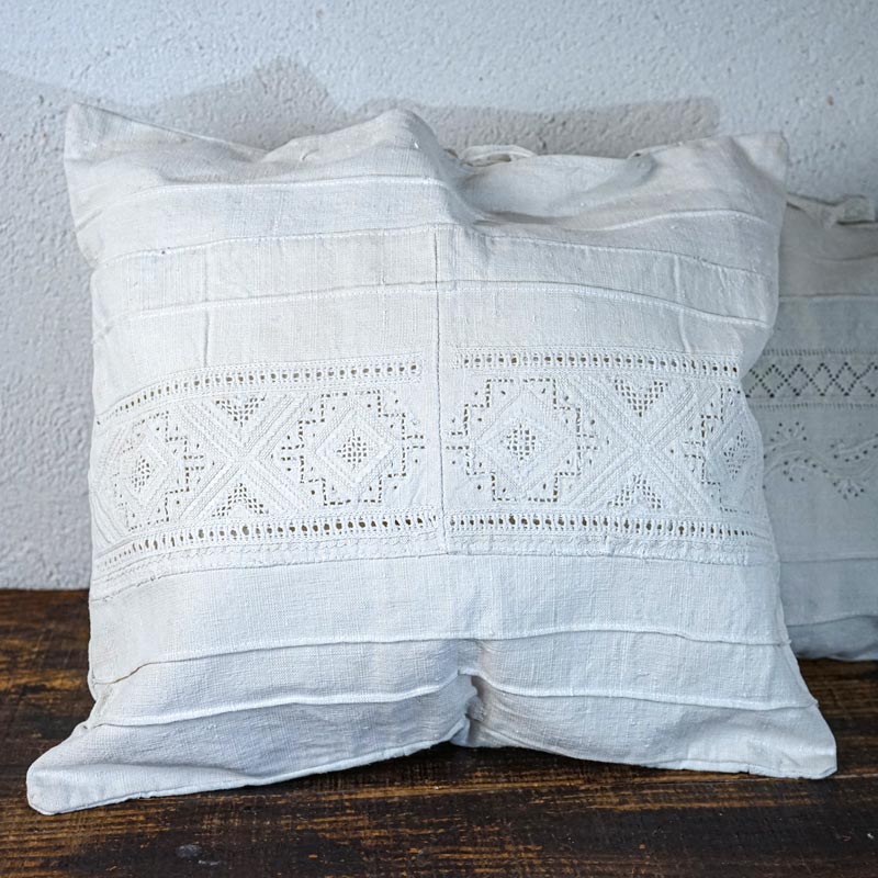 1930年代 ハンガリーリネン カットワーク刺繍のクッションカバー ge