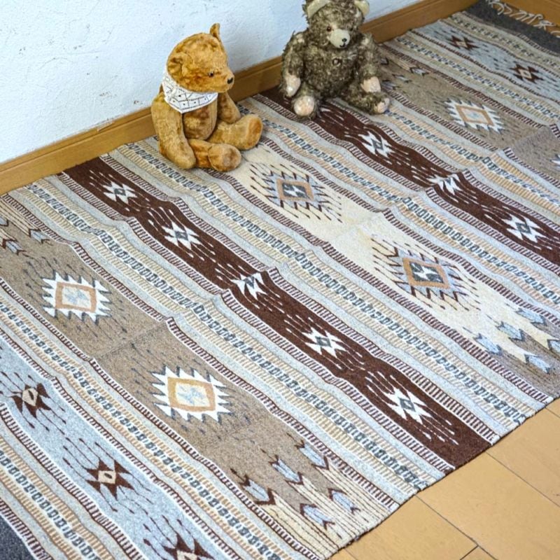 メキシコ・オアハカ サポテコ族の草木染めウールラグ（タペテ）大判