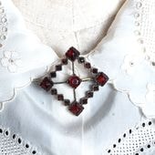 フランスアンティークアルファベット刺繍サンプラーフレーム入り 1933