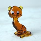 チェコ買付】ボヘミアガラスのヴィンテージ・タイガー（H5.8cm） gt