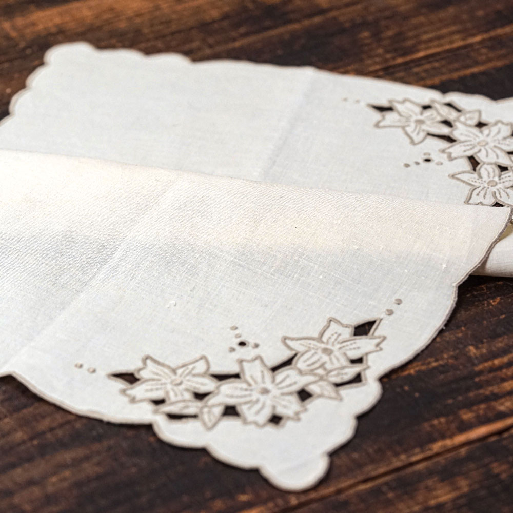 �������ͥ� �ݥ�ȥ���Τ��֤Υޥǥ���ɽ� �������ޥåȡ�44��30cm��ge-1172