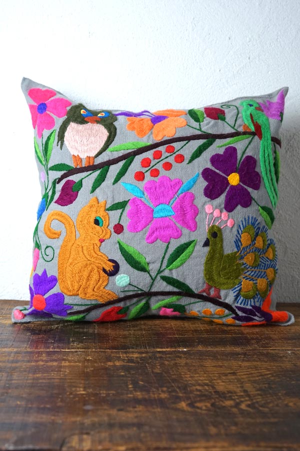 �ڥ����ϥ��ο�����֤����ۼ�ɽ��Υ��˥ޥ롦���å���󥫥С�45��42cm ge-1152