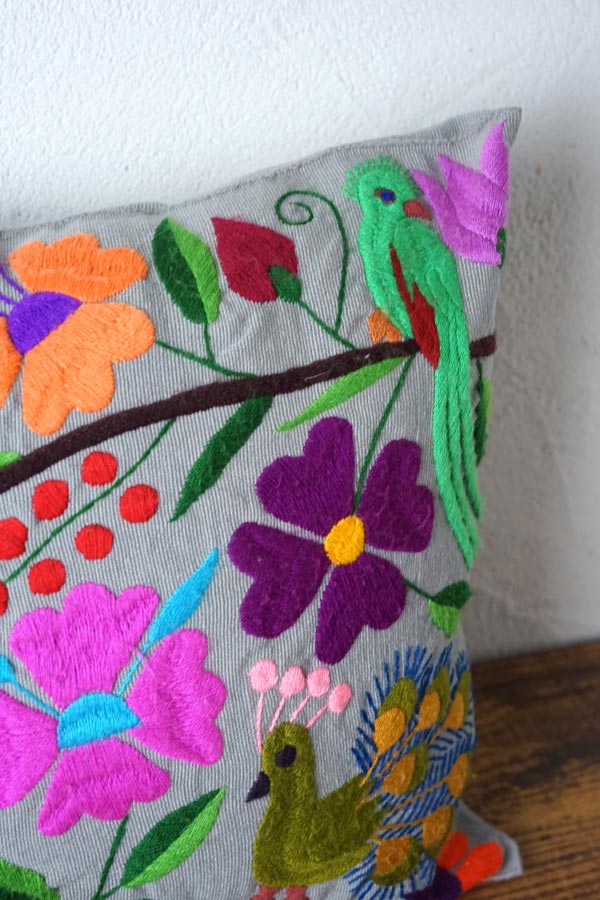 �ڥ����ϥ��ο�����֤����ۼ�ɽ��Υ��˥ޥ롦���å���󥫥С�45��42cm ge-1152