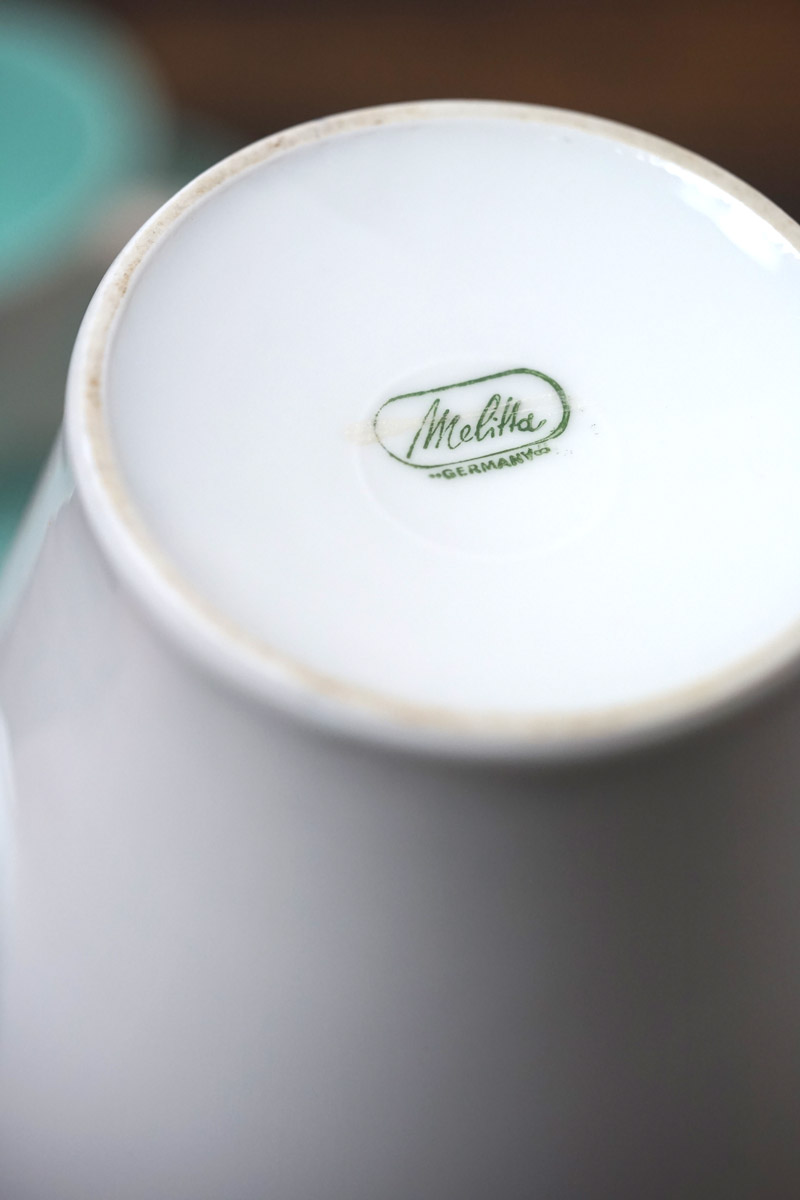 �ڥɥ��� Melitta��1960ǯ�庢 �ػҺ��Υ饤���������򼧤Υ����ҡ��ݥå� gc-1939