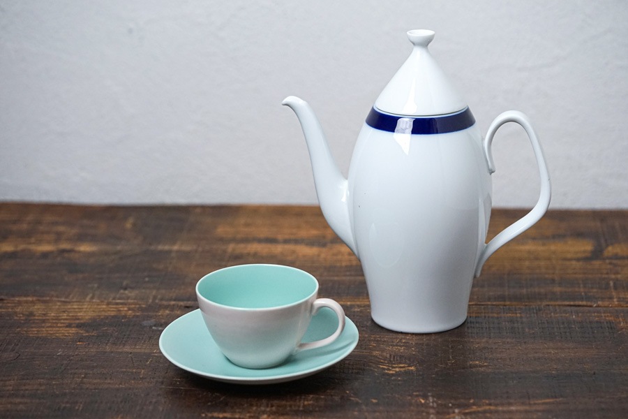 �ڥɥ��� Melitta��1960ǯ�庢 �ػҺ��Υ饤���������򼧤Υ����ҡ��ݥå� gc-1939