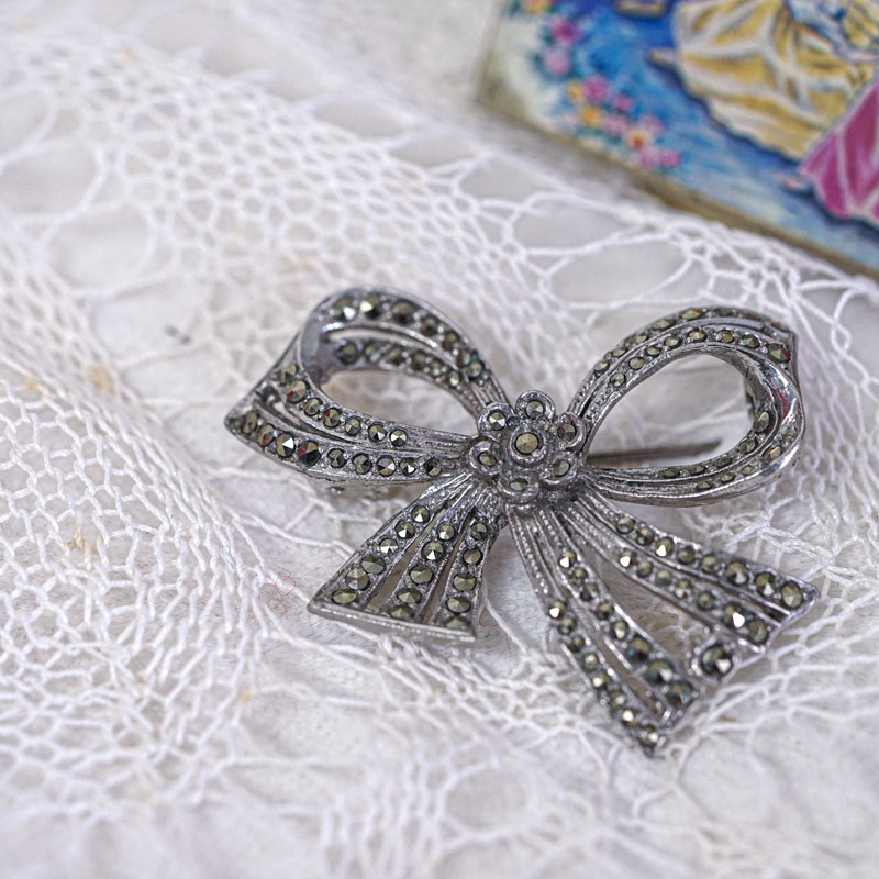 ��ܥ������դ��İ�������С��᥿��˥ޡ��������ȤΥ֥�����1950ǯ�庢 ga-1106