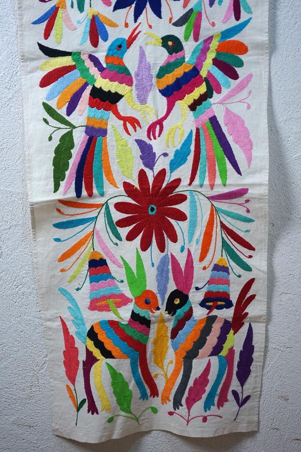 �ᥭ���������ȥ�²�Υƥʥ󥴻ɽ��Υơ��֥���ʡ����֤ο���ưʪ����44��190cm ge-1159