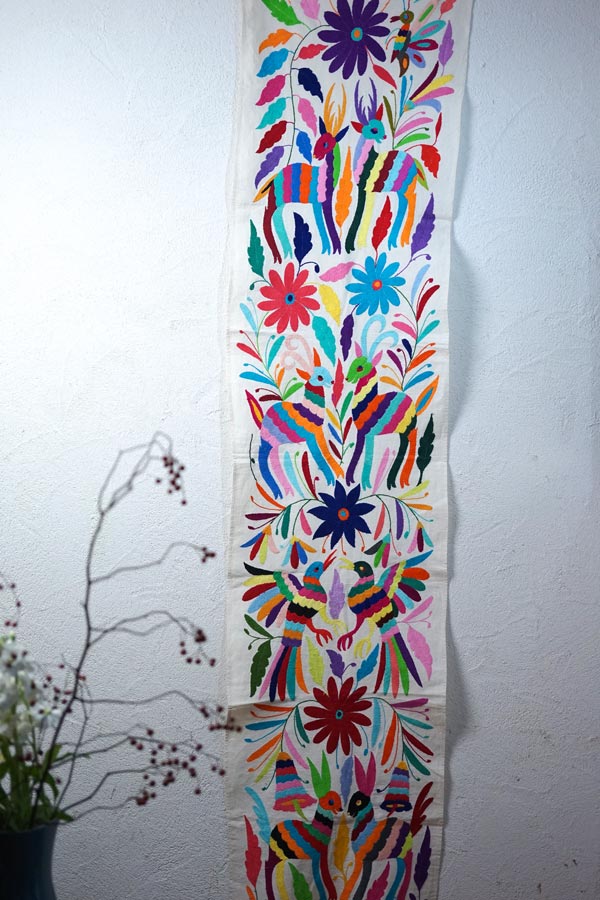 �ᥭ���������ȥ�²�Υƥʥ󥴻ɽ��Υơ��֥���ʡ����֤ο���ưʪ����44��190cm ge-1159